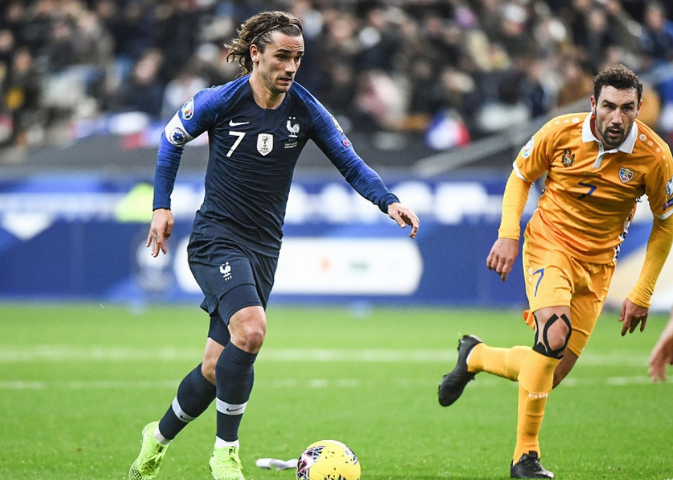 法国羽毛球队险胜韩国羽毛球队,辛杜三分雨点燃全场 法国羽毛球队险胜韩国羽毛球队,辛杜三分雨点燃全场