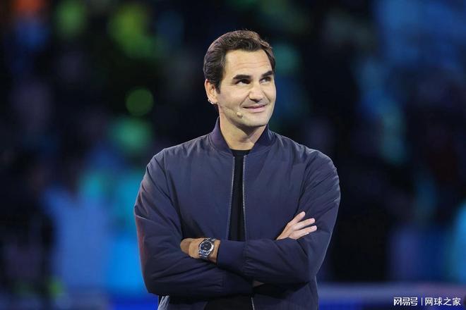 关于德国网球队鏖战意大利网球队，费德勒打破历史纪录的信息