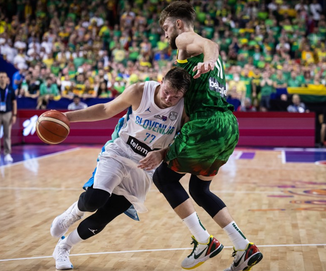 德国男篮碾压独行侠，汉密尔顿制霸全场