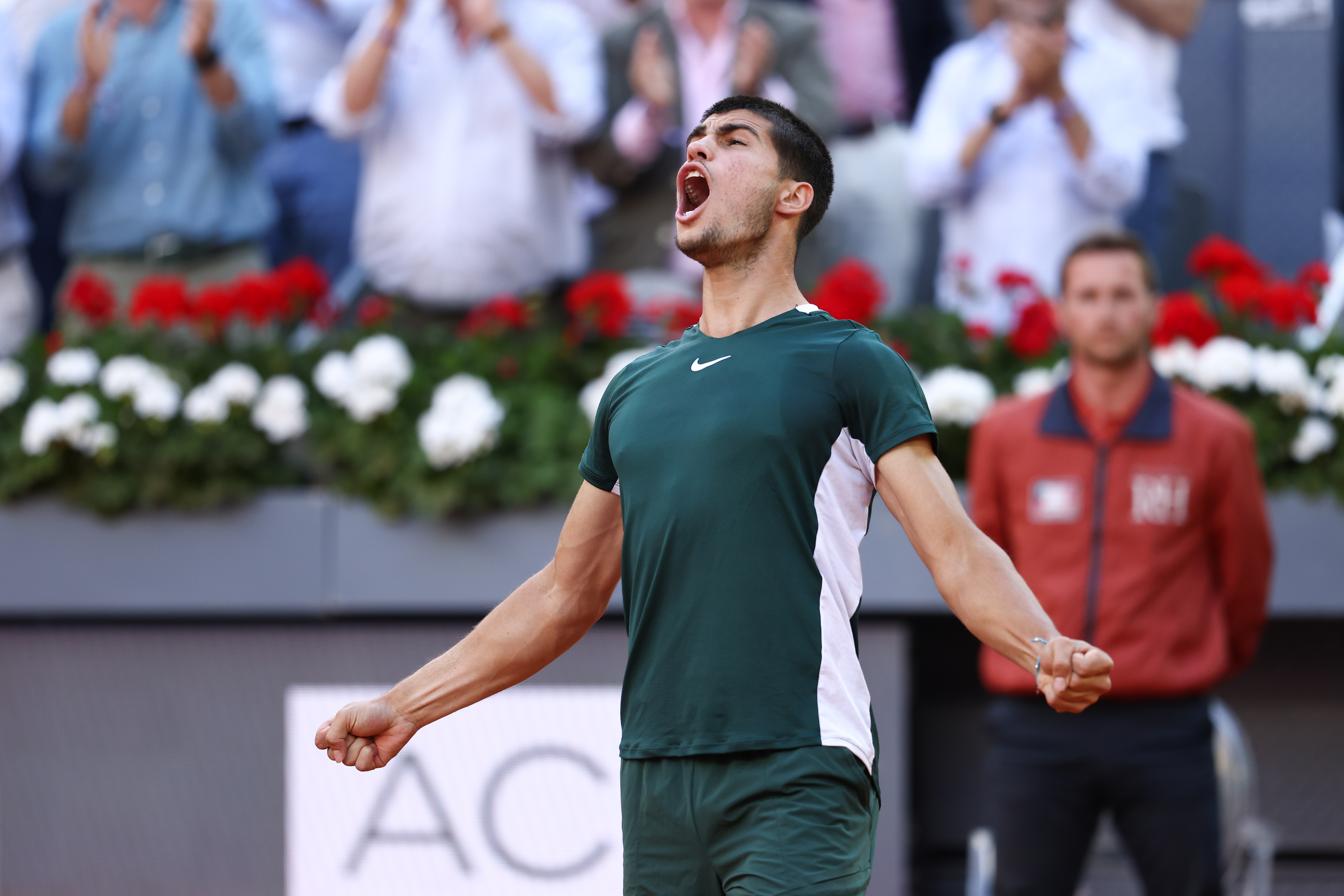 关于世界网球队完胜欧洲网球队,阿尔卡拉斯爆发神勇的信息 关于世界网球队完胜欧洲网球队,阿尔卡拉斯爆发神勇的信息