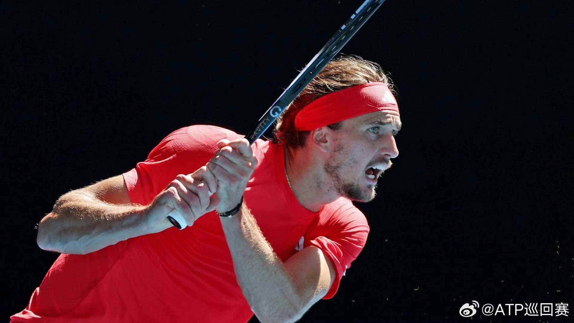 美国网球队鏖战意大利网球队,兹维列夫绝境逆转的简单介绍 美国网球队鏖战意大利网球队,兹维列夫绝境逆转的简单介绍