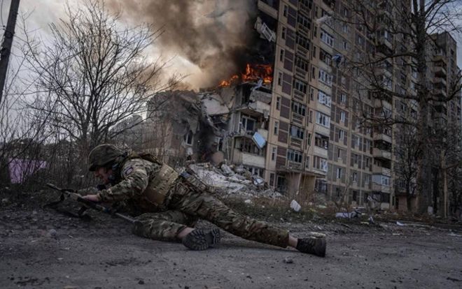 战术调整让失分的队伍找到破局之道，取得进展