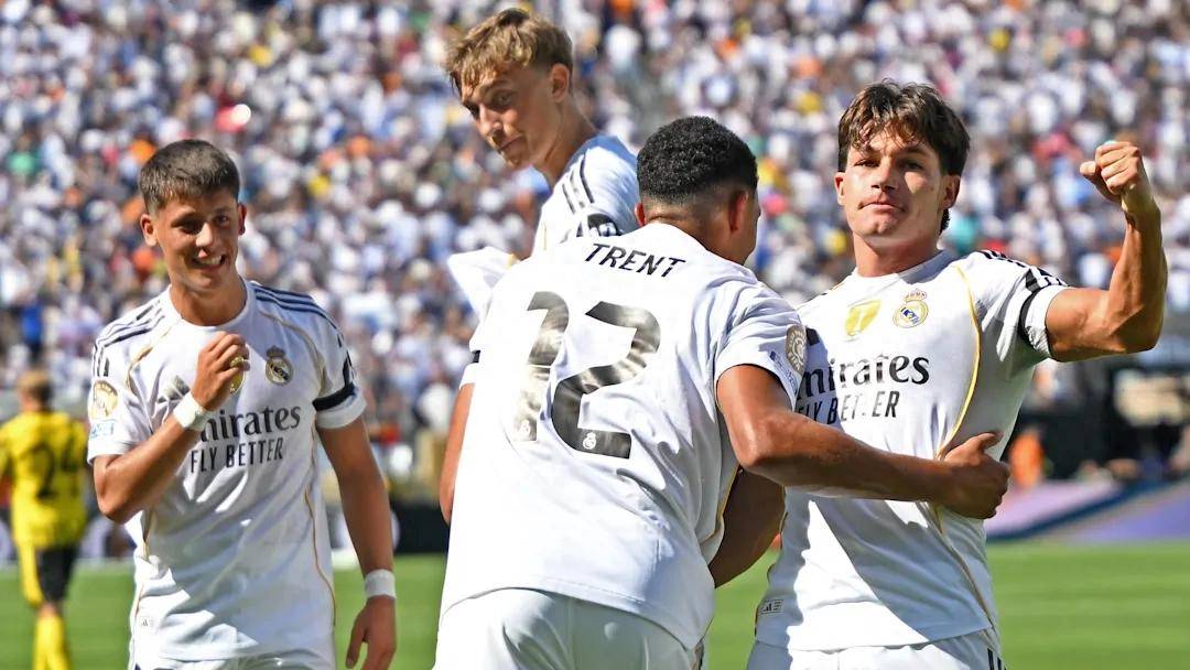 包含巴黎圣日耳曼挑战皇家马德里，双方实力对等！的词条