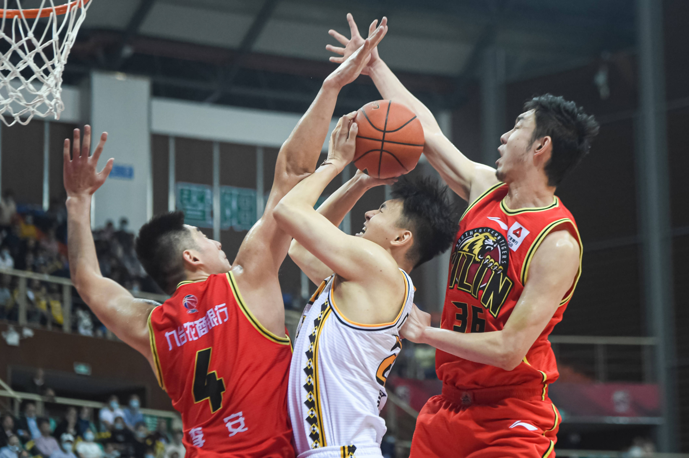 包含球队精神面貌：备战状态取得显著提升的词条