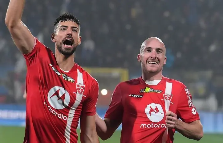 开云足球直播-拿撒尔客场艰难战平，积分榜上升