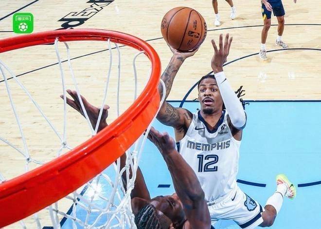 步行者惨败快船，沃伦仅有分无力帮助球队的简单介绍