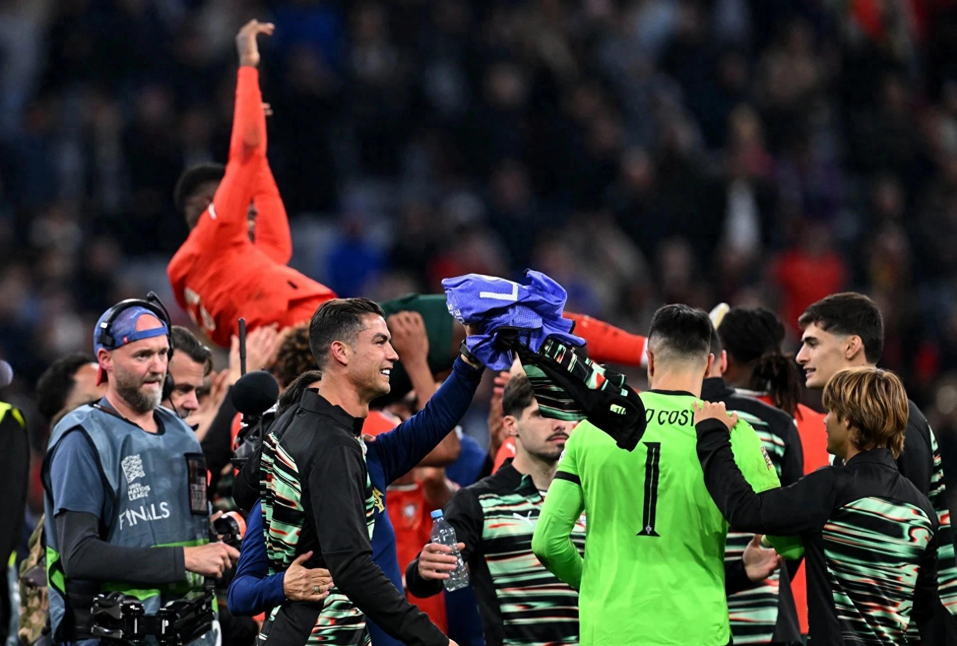 关于德国迎战葡萄牙，一场硬仗在等待着他们的信息