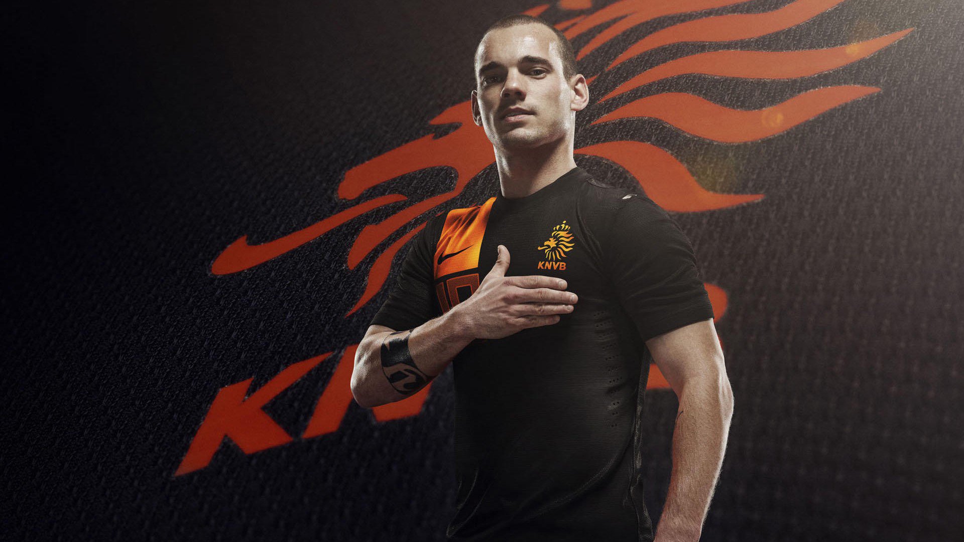 克瓦拉茨赫利亚一锤定音,英格兰险胜哥伦比亚背后的战术博弈