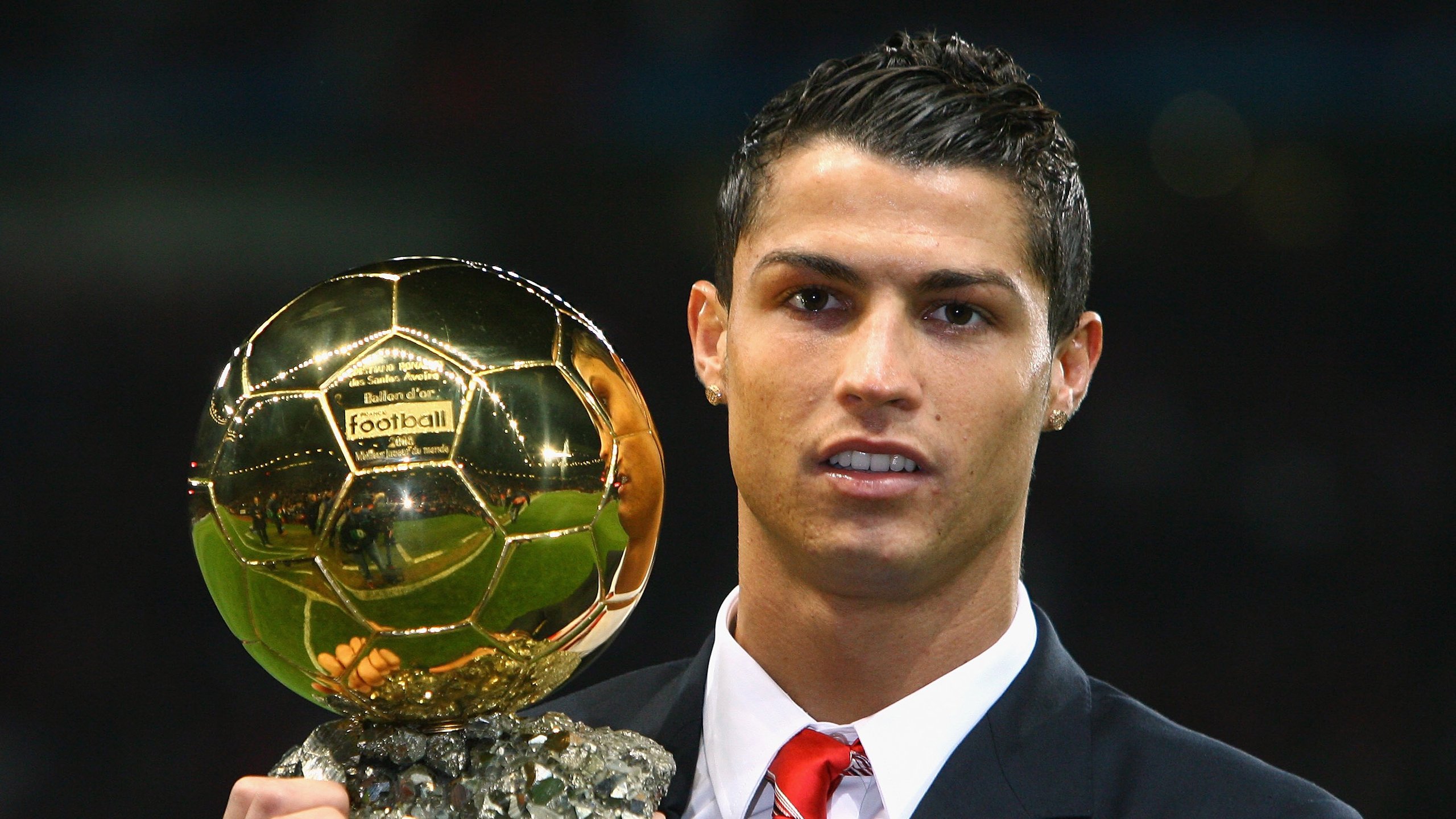 数据爆炸！卡拉斯科一己之力撕裂防线，法国险胜日本背后的战术密码